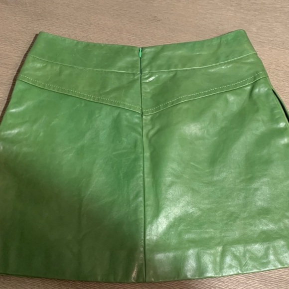 Creatures of the Wind Green Leather Mini Skirt. - Picture 3 of 6